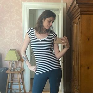 Mimi & COCO - Black & White Striped T-shirt, small